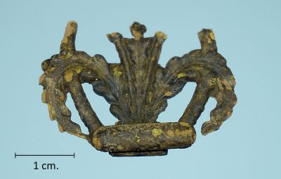 Brosje
Brosje i kobberlegering. 1800-talls. Funnet pÃ¥ Bokn av Anders Eiken.
