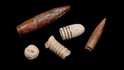 Prosjektiler
Diverse prosjektiler. 50-cal. Ã¸verst til venstre.
Funnet av Kai Abrahamsen.
